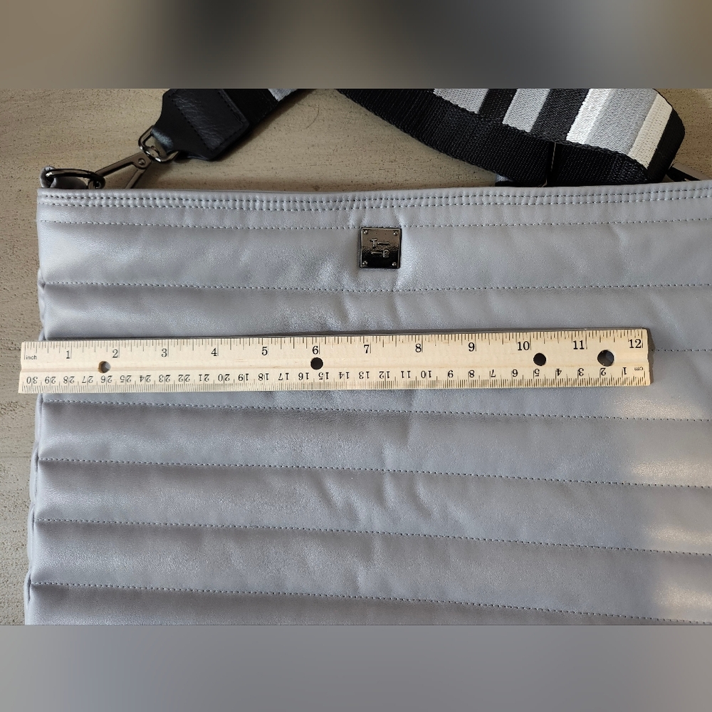 Roylin File Bag - Two Available - Picture 3 of 9